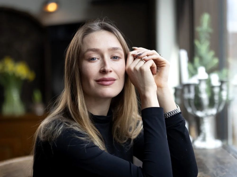 The Bracelet Clue: Are Love Island's Yana and Kye Still Together?